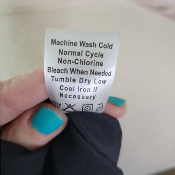 A. OK Black Cutout Mini Shift Dress Size S Sleeveless Round Neck Double Straps - Picture 9 of 9